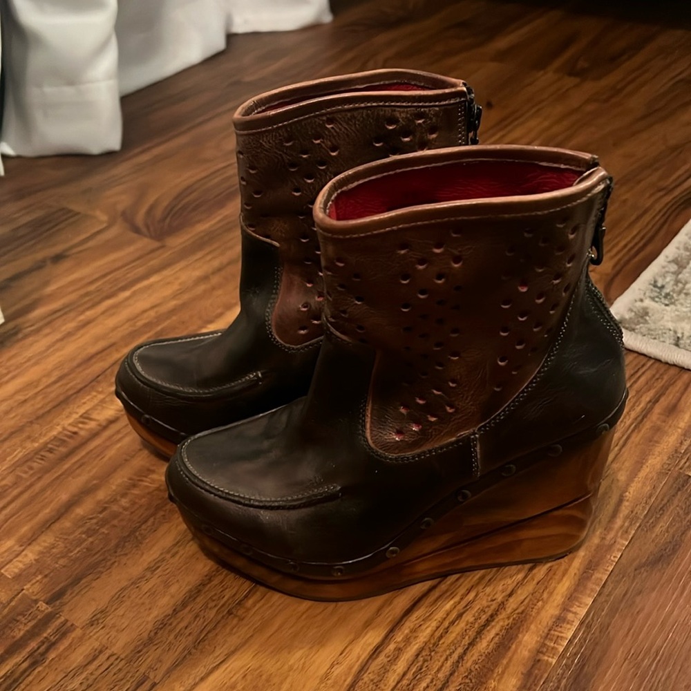 Bed Stu Nadeau boots, brand new worn twice. Size 7 women’s